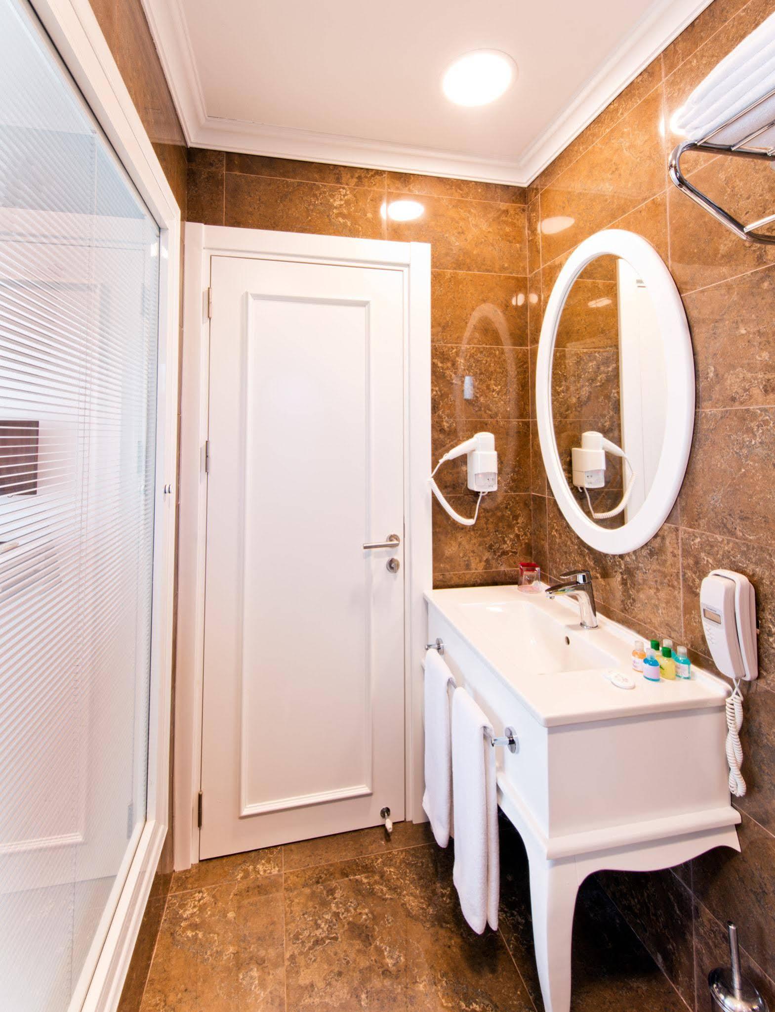 Hotel The Olive Tree 4*
