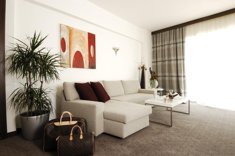 Malpas Hotel 5*
