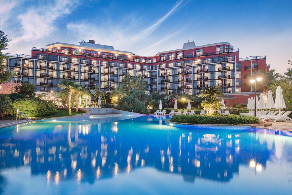 Merit Crystal Cove Casino & 5*