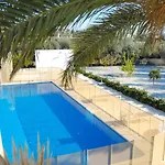 Leto 13 Villa