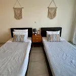 Marlen\'S Place Near Paphos Airport