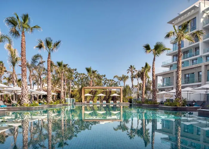 Amavi – Made For Two Hotels ™