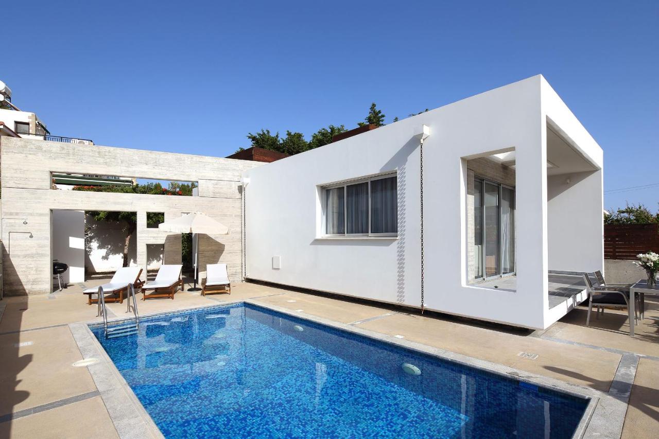 Villa Paradise Cove Luxurious Paphos