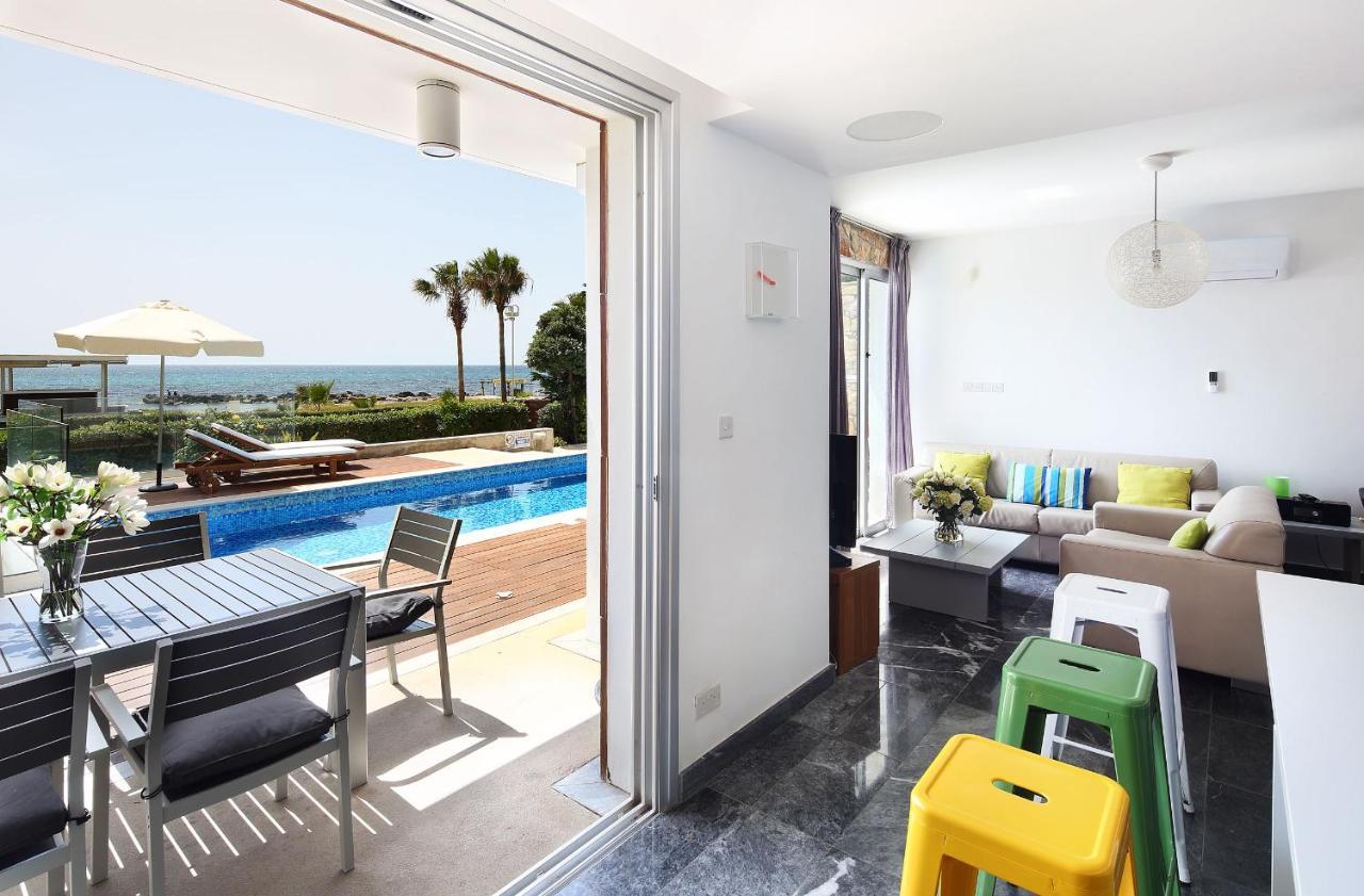 Paradise Cove Luxurious Villa Paphos