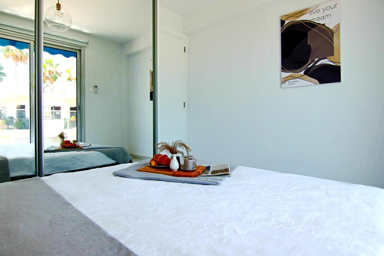 Phaedrus Living Seaside Luxury Flat Athina 21