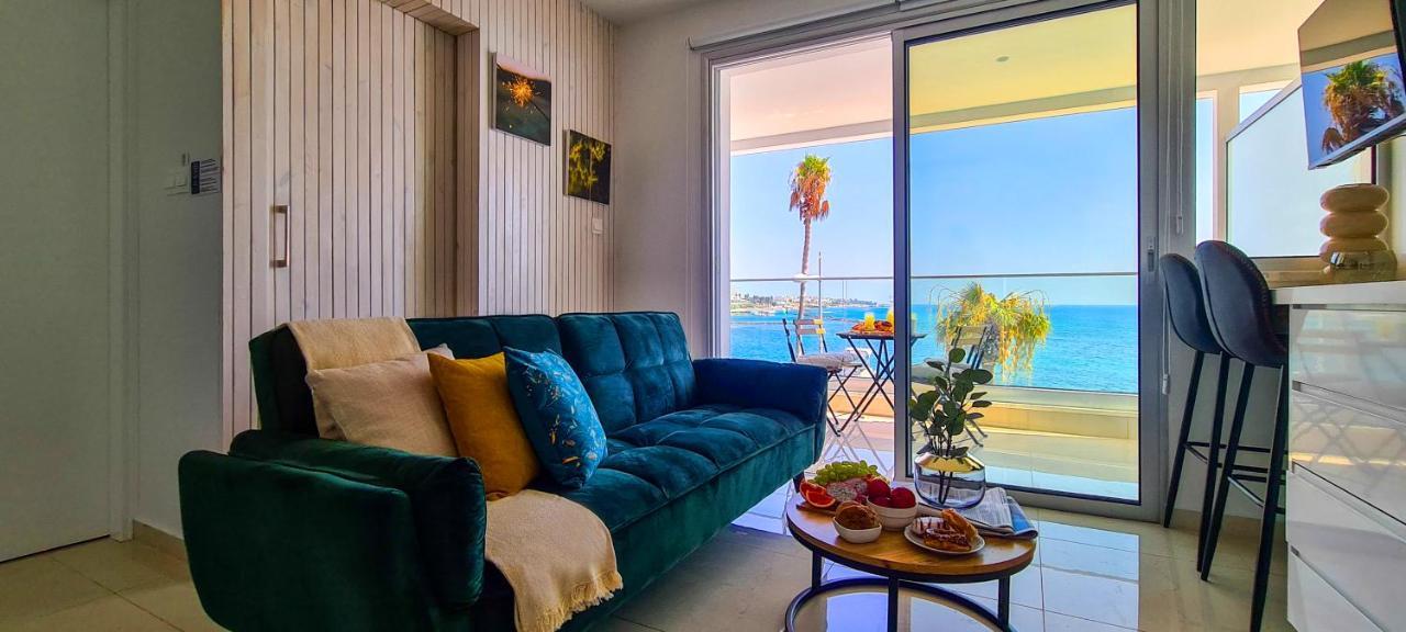 Phaedrus Living: Seaview Emerald Flat Lighthouse 48 Apartamento