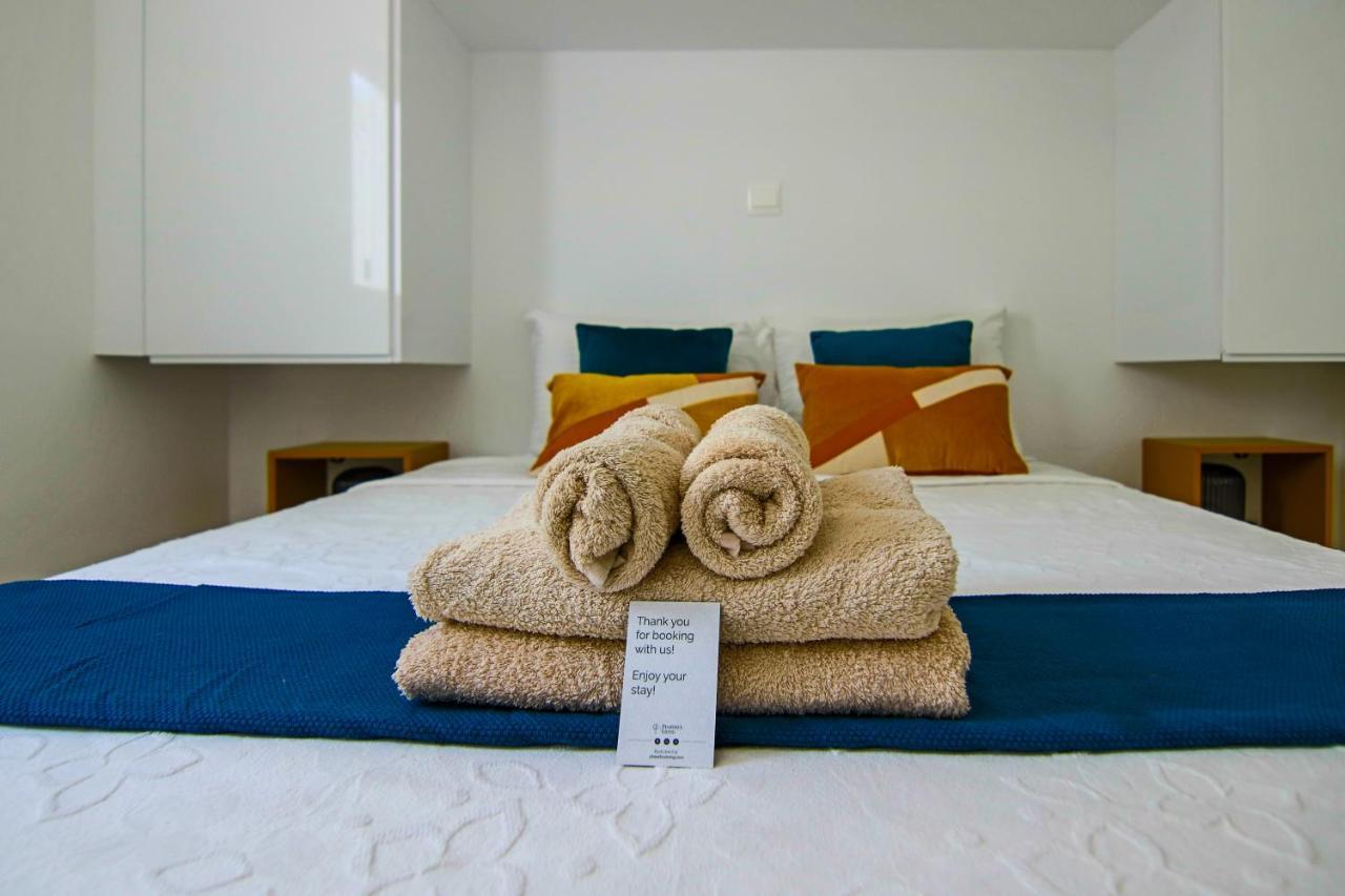 Apartment Phaedrus Living: Seaview Gold Flat Lighthouse 48 *