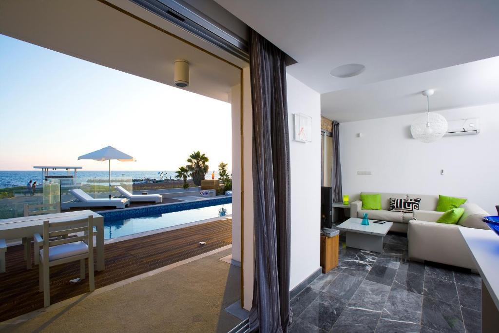 Villa Paradise Cove Luxurious