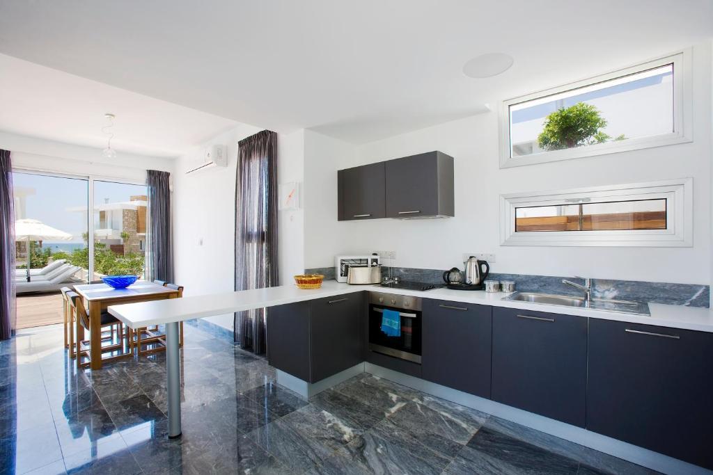 Villa Paradise Cove Luxurious Paphos