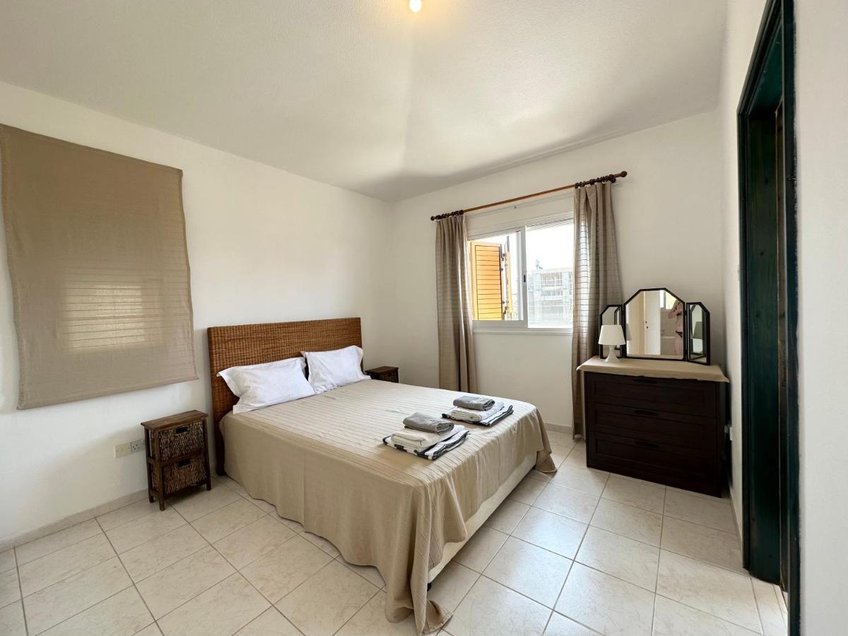 New Cozy Near The Beaches In The Magnificent Gardens Of Regina With Swimming Pools! Villa