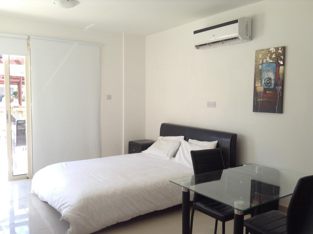 Adriana Apartment Paphos