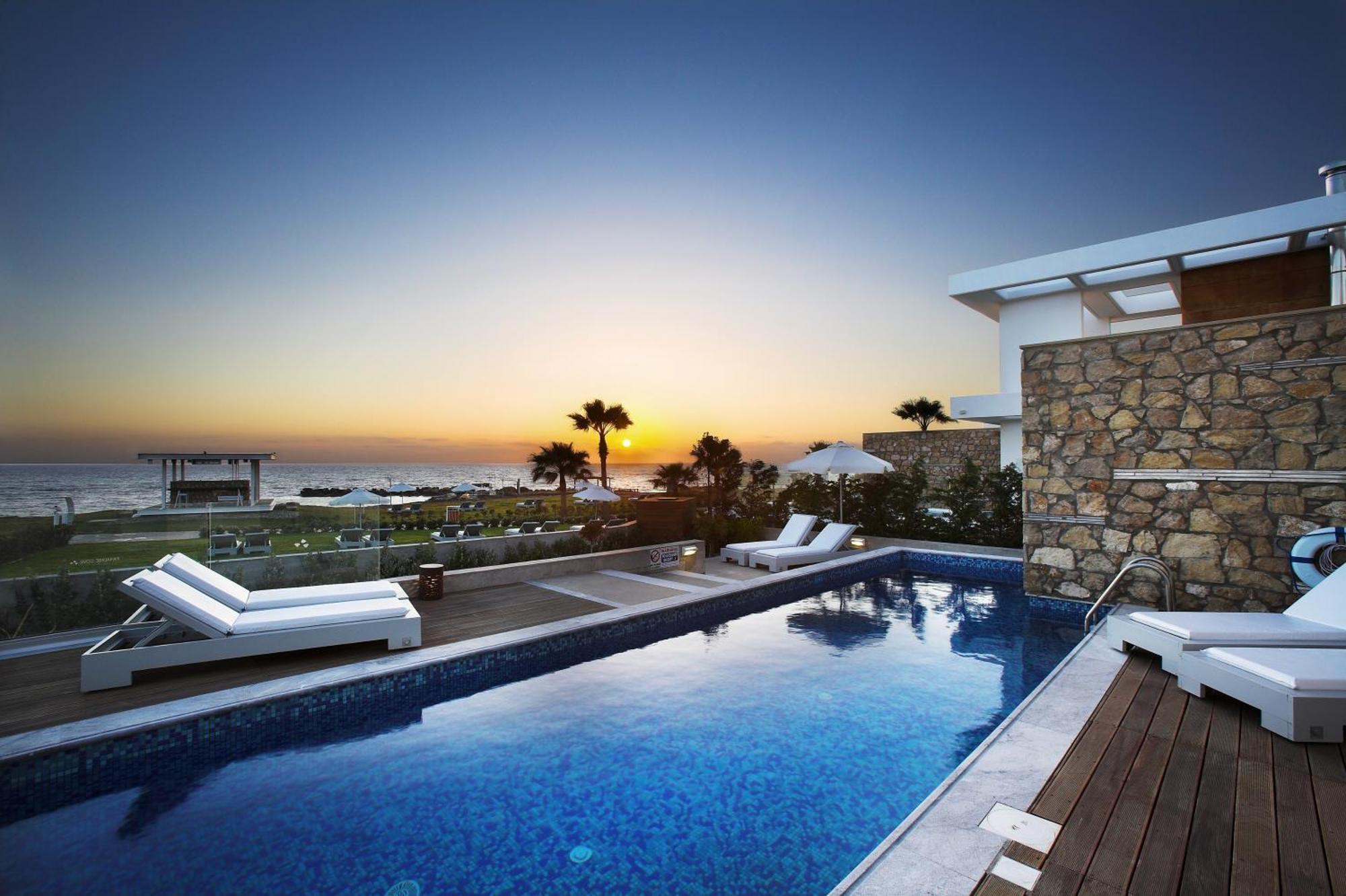 Paradise Cove Luxurious Paphos