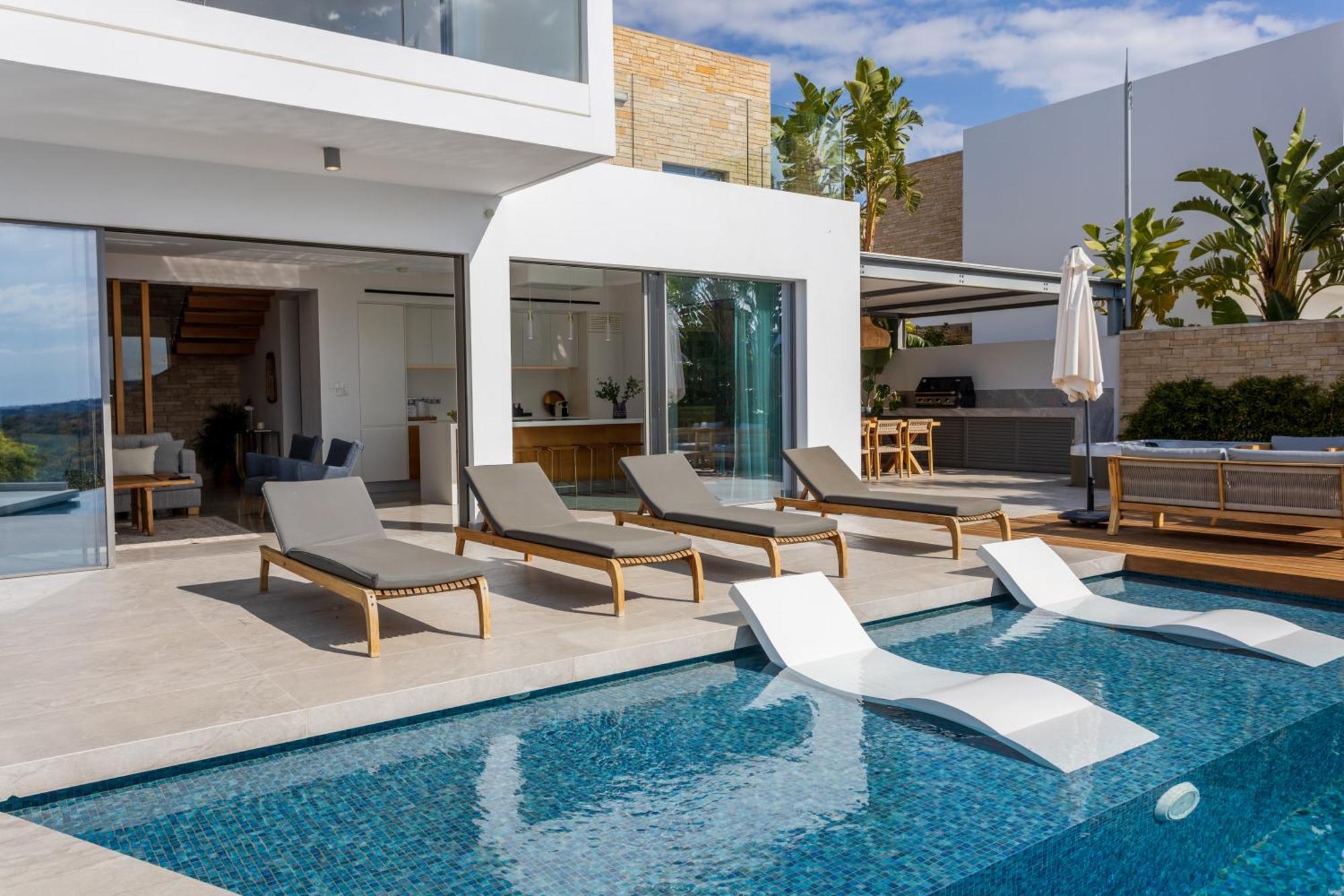 Ocean Blue Villa Paphos