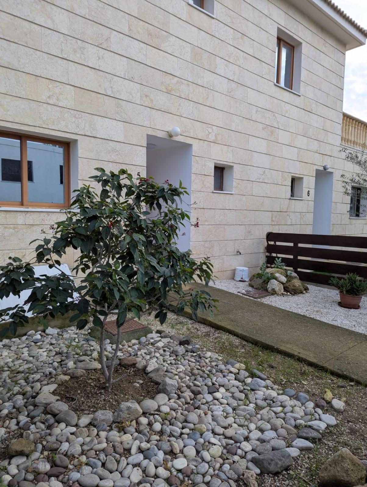 Marlen's Place Near Airport Apartment Paphos