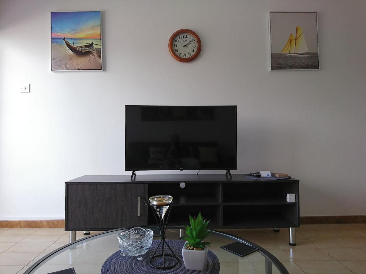1-2bd Apartment