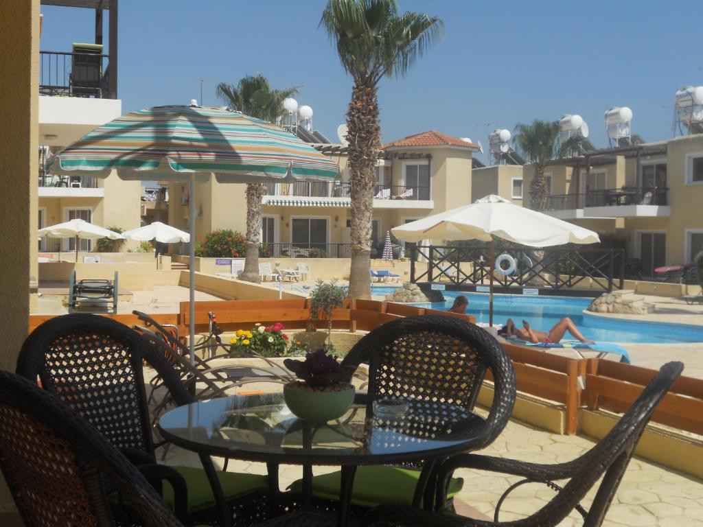 Sirena Sunrise Prestige * Paphos