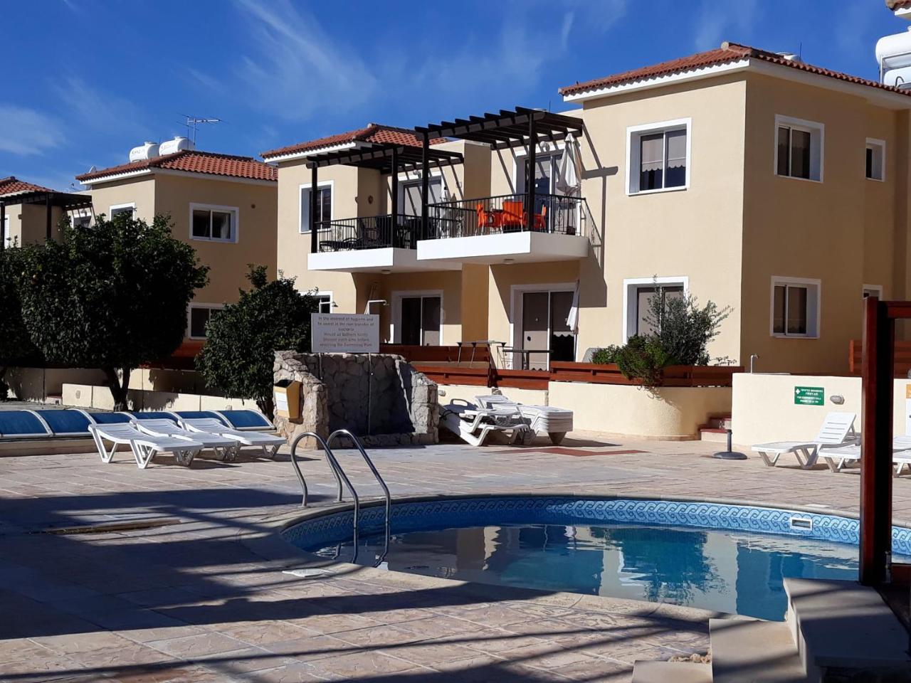 Sirena Sunrise Prestige Apartment Paphos