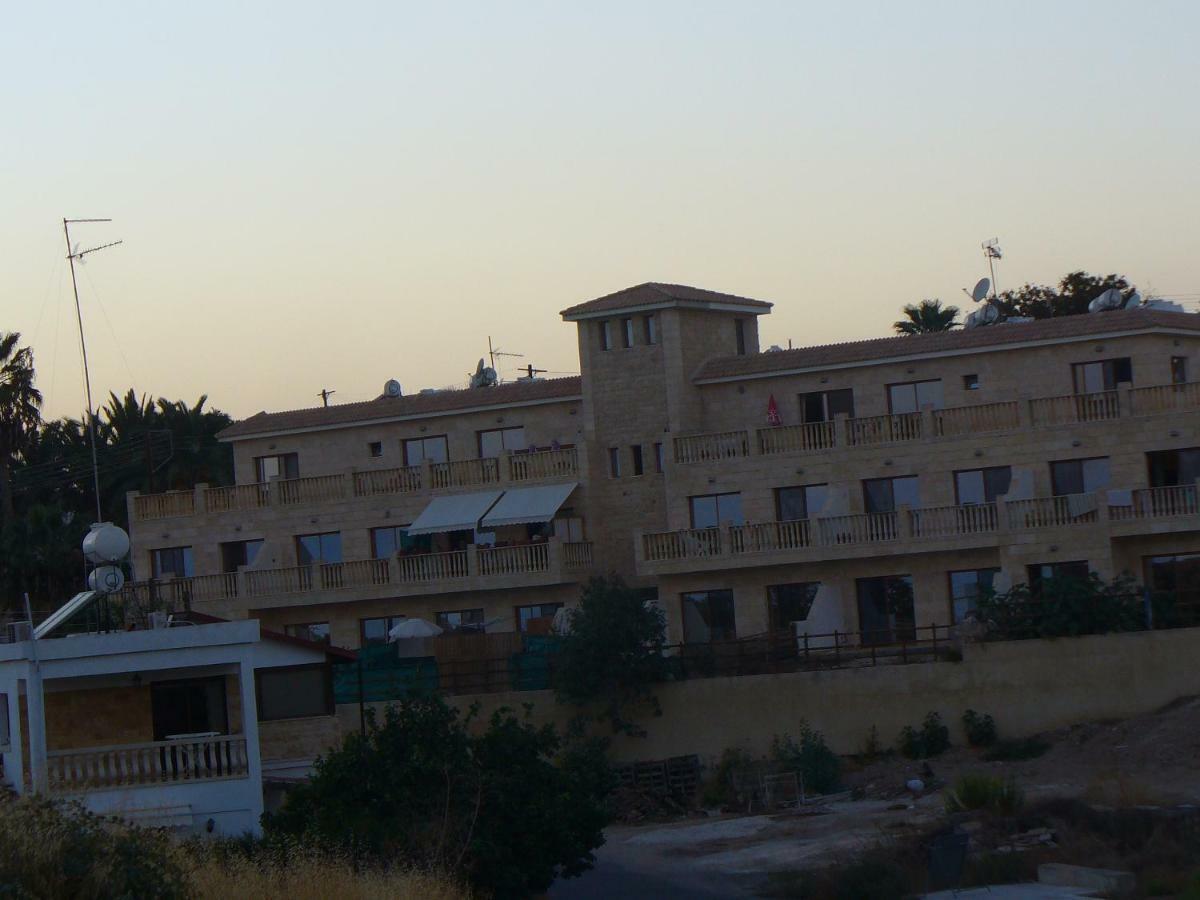 Marlen's Place Near Airport Apartment *