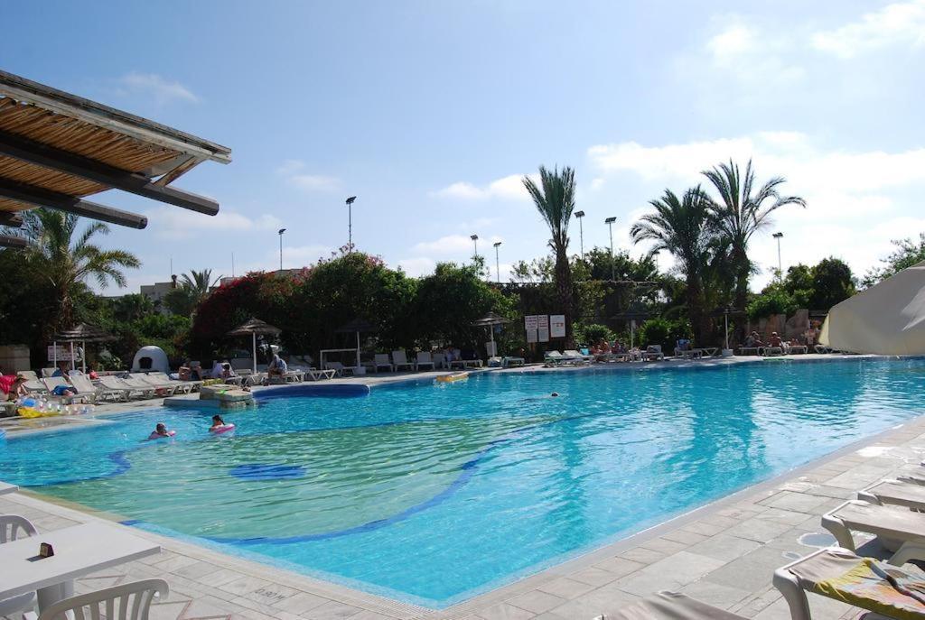 Complex House Near The Holiday home Paphos